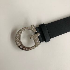 GUESS belt